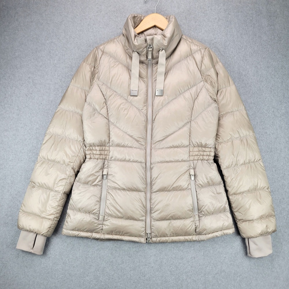 Athleta Banner Peak Down Puffer Jacket Womens Medium Beige Chevron Quilted Zip